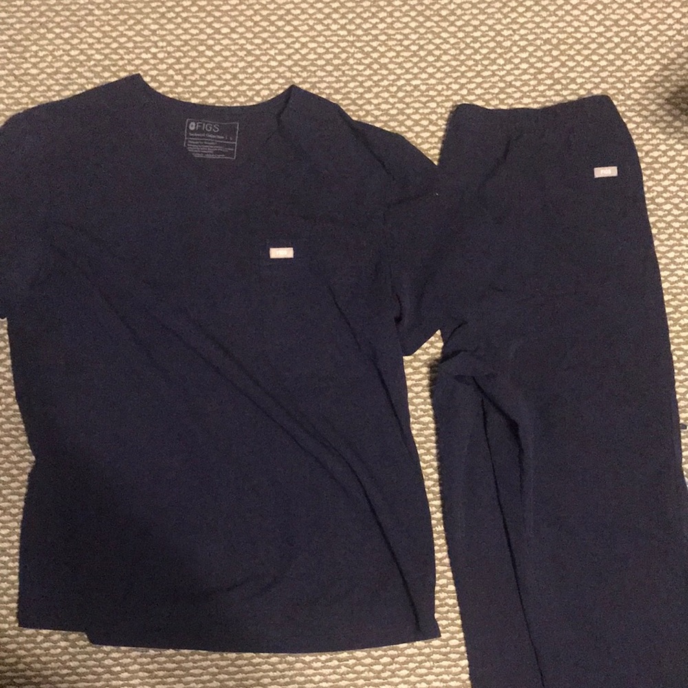 FIGS Large navy blue set technical collection.